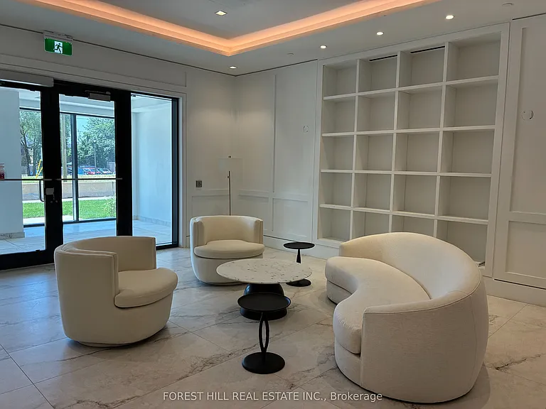 4010 Eglinton Ave W #601 — Photo 4