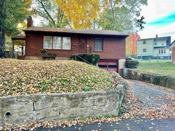 2629 W Grove St, Ashland, KY 41101