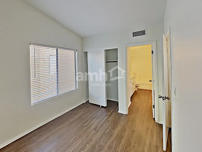 1345 N Brittany Ln — Photo 12