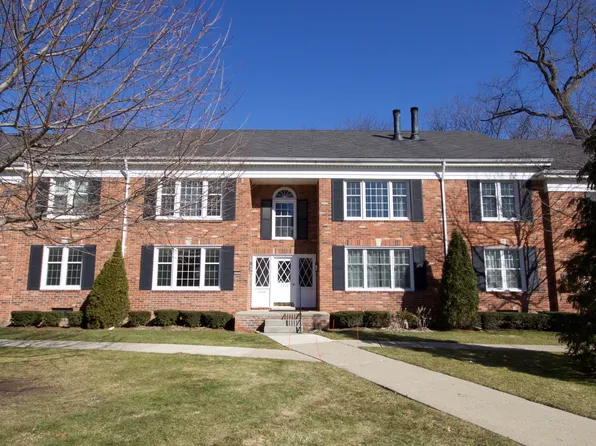 1250 Trailwood Path APT B-1, Bloomfield Hills, MI 48301