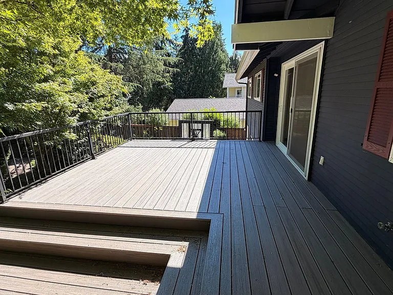 17420 NE 11th St — Photo 25