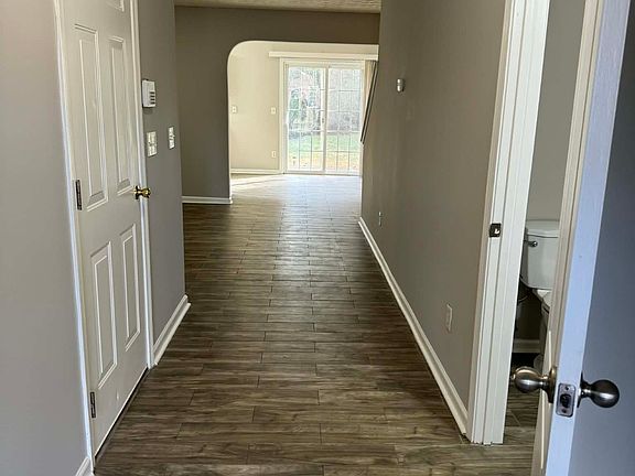 2nd image of 705 Magnolia Gardens Walk