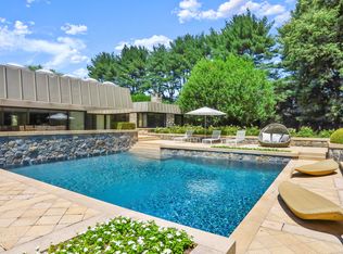 3 N Stanwich Rd, Greenwich, CT 06831