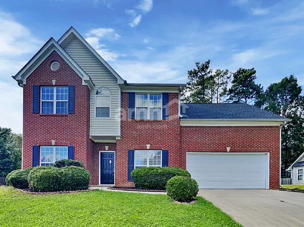 952 Waldwick Dr, Lawrenceville, GA 30045