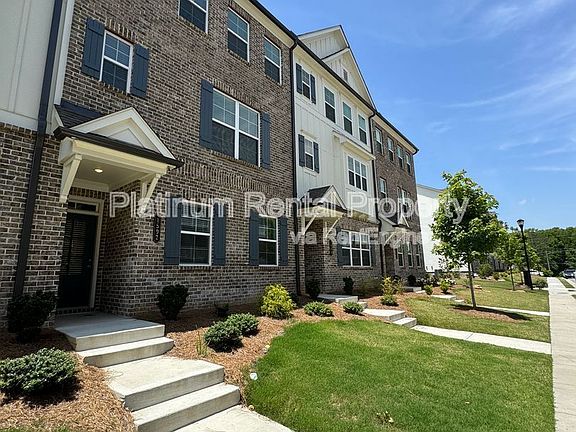 2nd image of 1592 Gin Blossom Cir