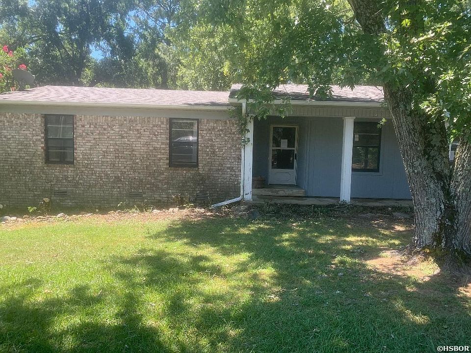 1st image of 215 Cynthia Cir