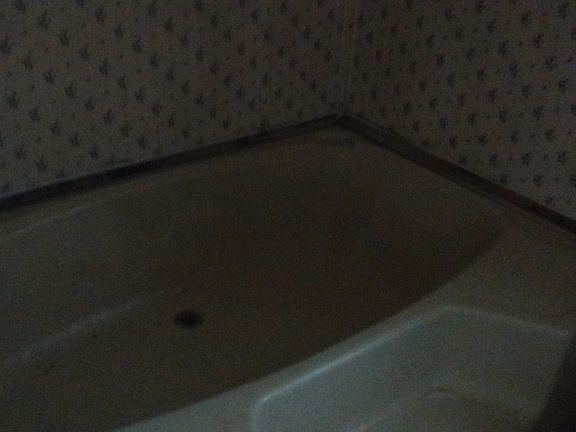 5th image of 3330 Island Dr