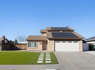 10148 E Glendon Cir, Santee, CA 92071