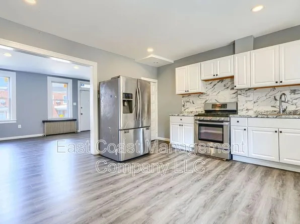 3213 Elmley Ave, Baltimore, MD 21213