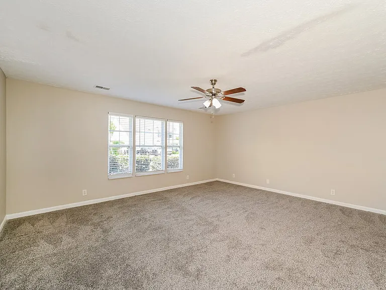 179 Sophie Dr — Photo 12