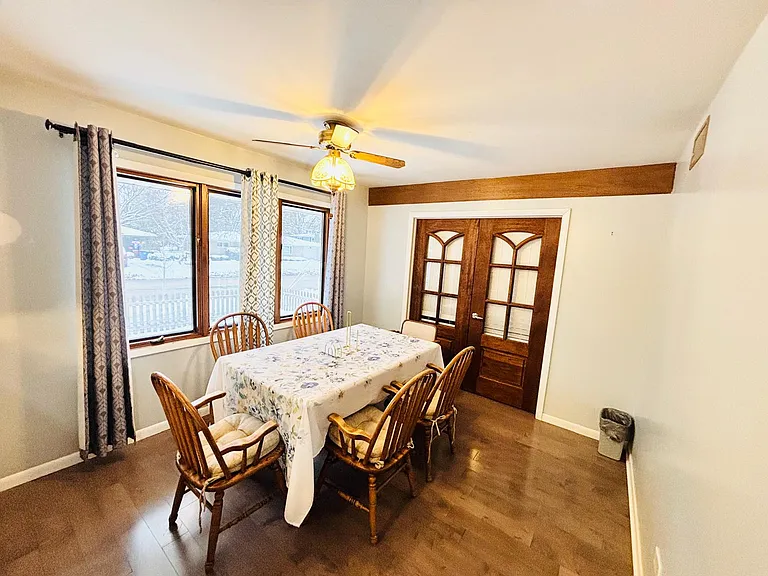2404 Pearsall Pkwy — Photo 12