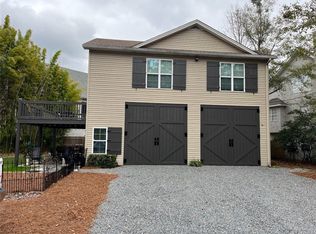 150 Colgana Way, Saint Simons Island, GA 31522