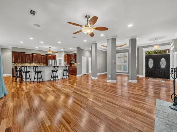 100 Lost Lake Point, Hot Springs, AR 71913