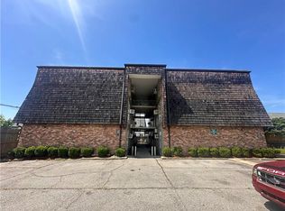 115 W Esplanade Ave APT 3, Metairie, LA 70005