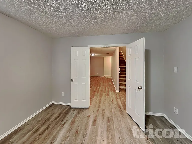 2904 Crimson Clover Dr — Photo 18