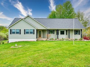 5753 Gregory Rd, Gregory, MI 48137