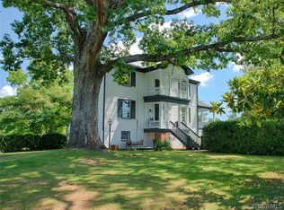 221 Palmer Country Ln, Palmyra, VA 22963