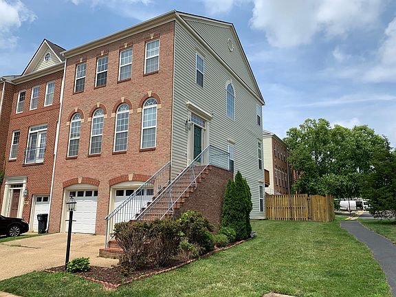 Front elevation - corner