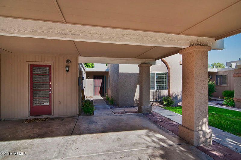 1st image of 5313 S Palm Dr