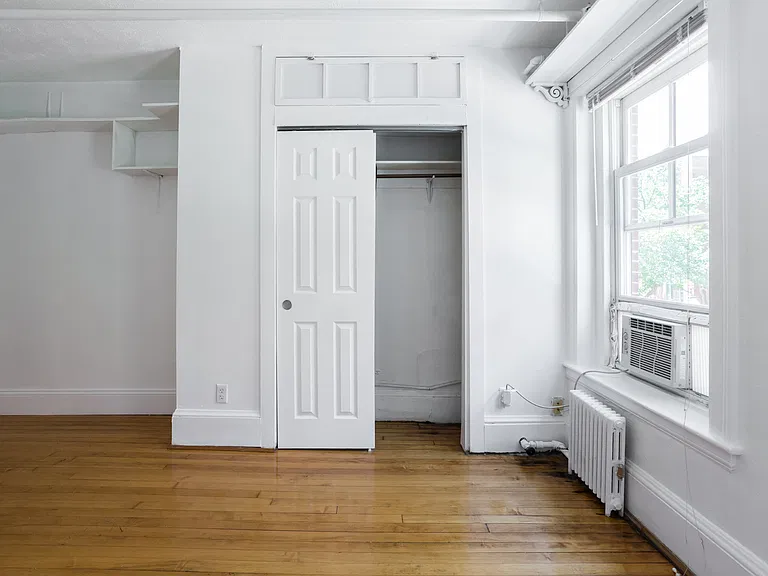 109-111 Dartmouth St #16 — Photo 5