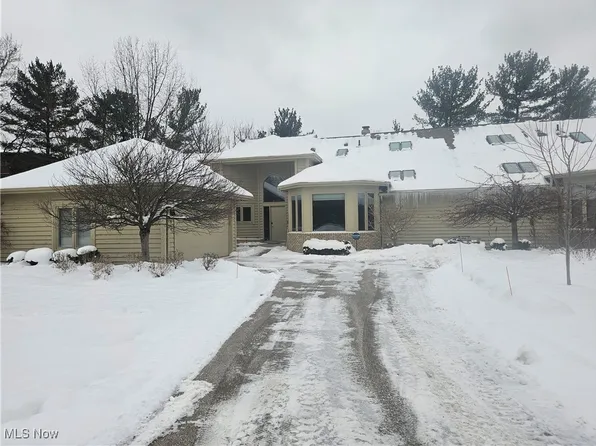 10 Hyde Park, Beachwood, OH 44122