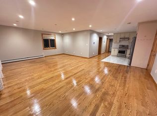 73-11 166th St, Flushing, NY 11366