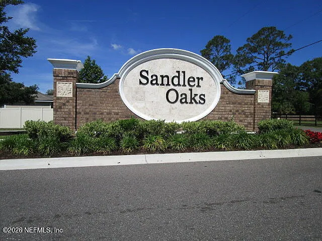 9056 Tahoe Ln — Photo 3