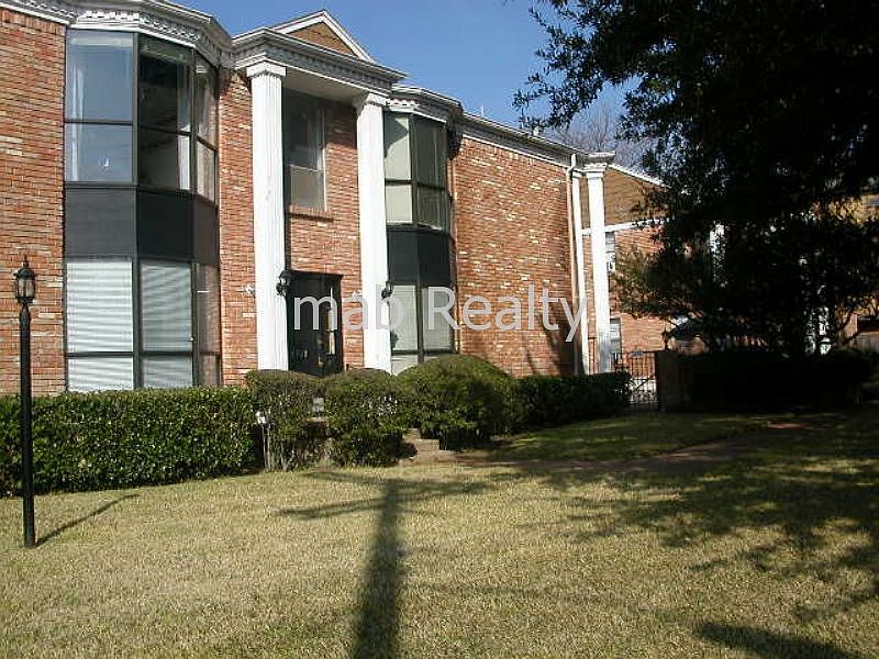 1st image of 4709 McKinney Ave APT B