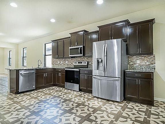 1st image of 4518A Paper Mulberry Pl