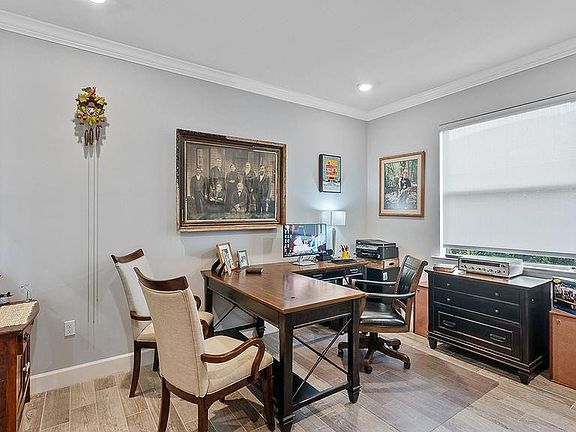 4th image of 4408 Owens WAY