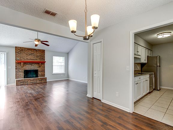 2nd image of 11660 Tyndel Creek Ln