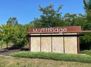 5686 SW Landview Dr, West Des Moines, IA 50265