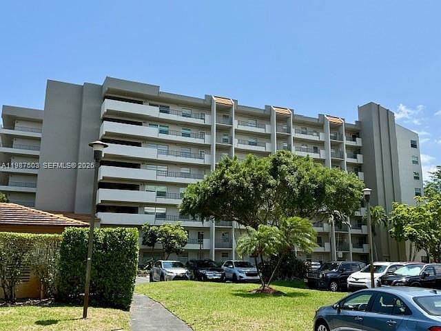 1st image of 3910 Inverrary Blvd APT 407B