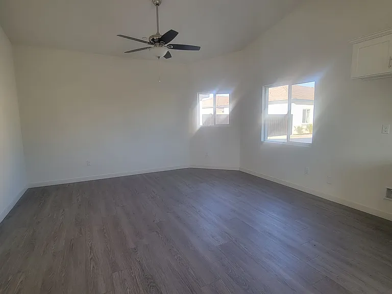 9708 Krista Vineyard Way — Photo 2