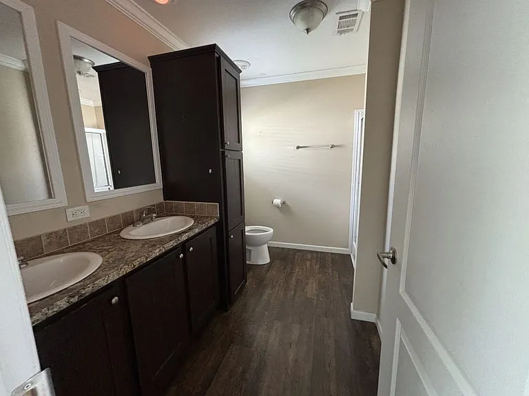 10 Harbor Cove Ct #10 — Photo 8
