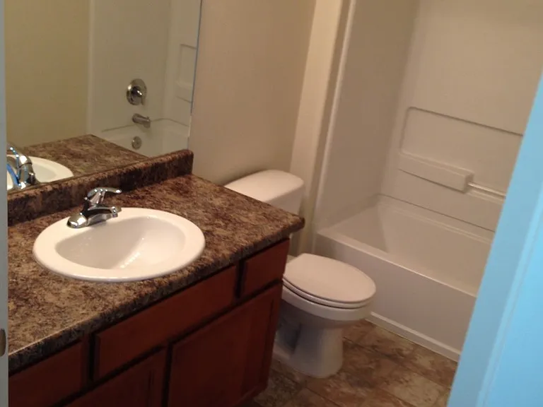 179 W Springview Dr — Photo 9