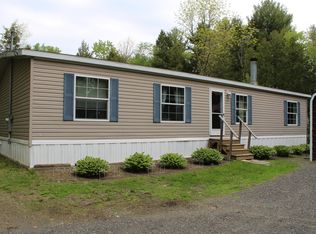 9 Northwest Rd, Oakland, ME 04963