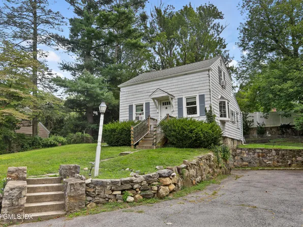 25 Hoover Rd, Riverside, CT 06878