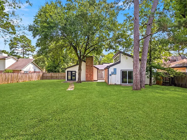 19407 Enchantford Ct — Photo 41