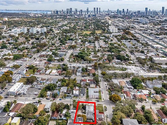 4th image of 2610 NW 23rd Ave