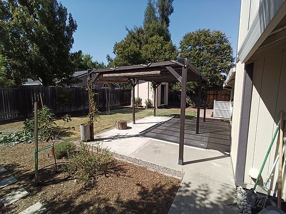 2nd image of 8205 Clarion Cir
