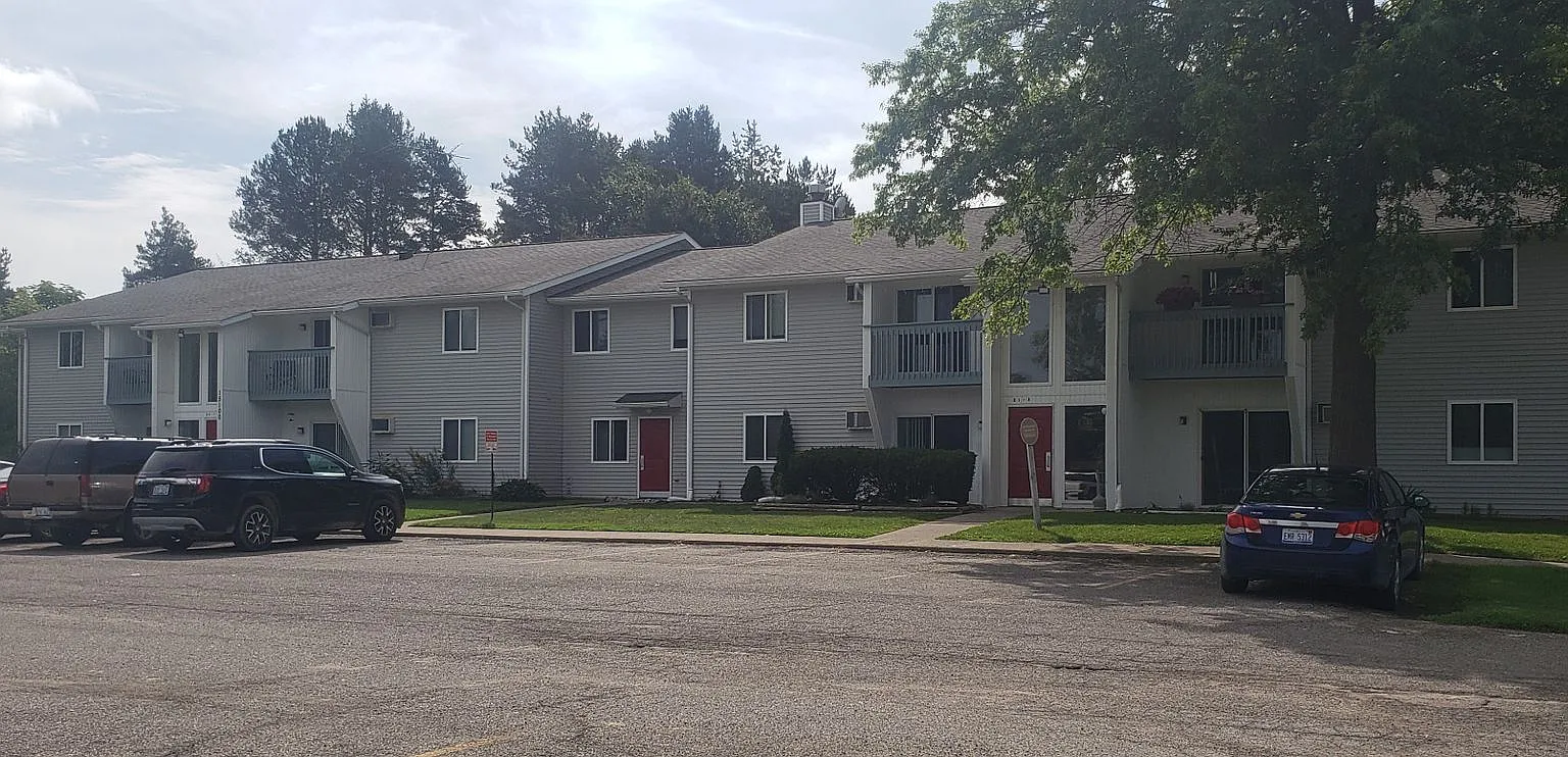 Glen Crest Apartments — Photo 4
