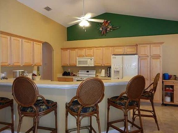 5th image of 2356 Nekoma Ave
