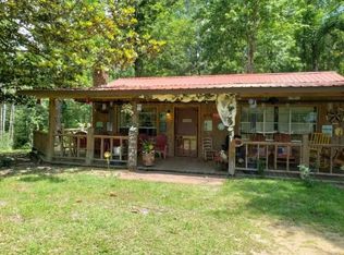 2116 Strickland Rd, Waynesboro, MS 39367
