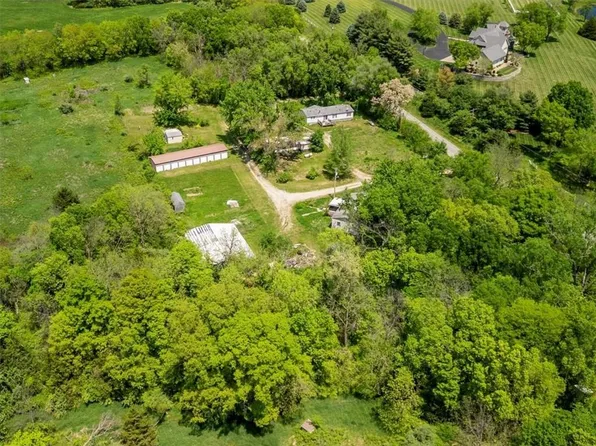 18360 State Route Dd Hwy, Saint Joseph, MO 64505