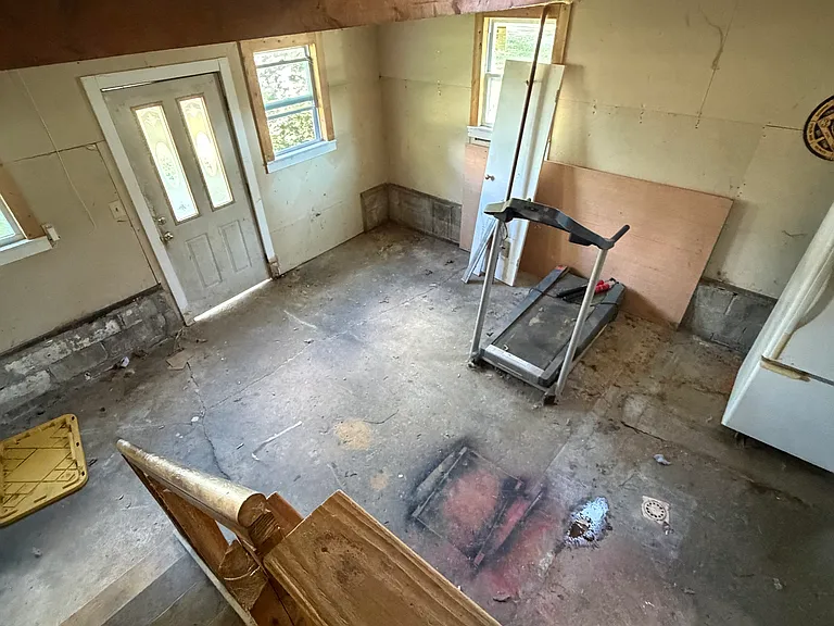 512 Rosemary Rd — Photo 10