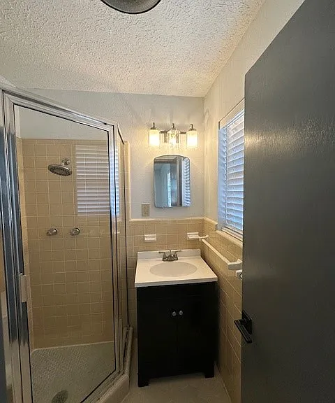Primary Bath 1