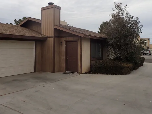 1013 Atkins St, Ridgecrest, CA 93555