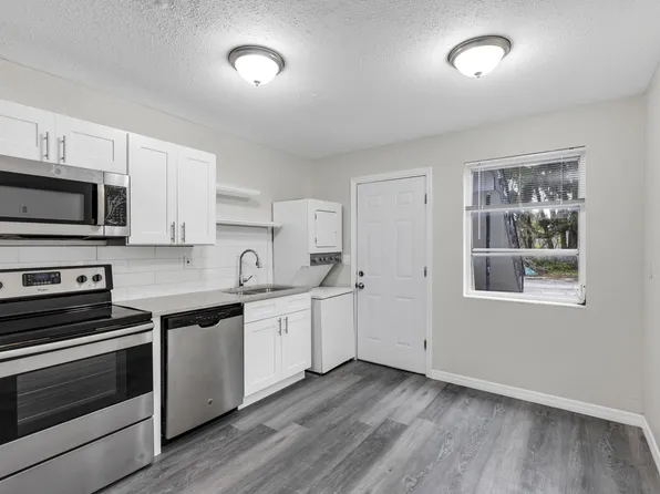 751 Bellevue Ave #1, Daytona Beach, FL 32114
