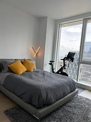 Rented by Algin Management | media 7